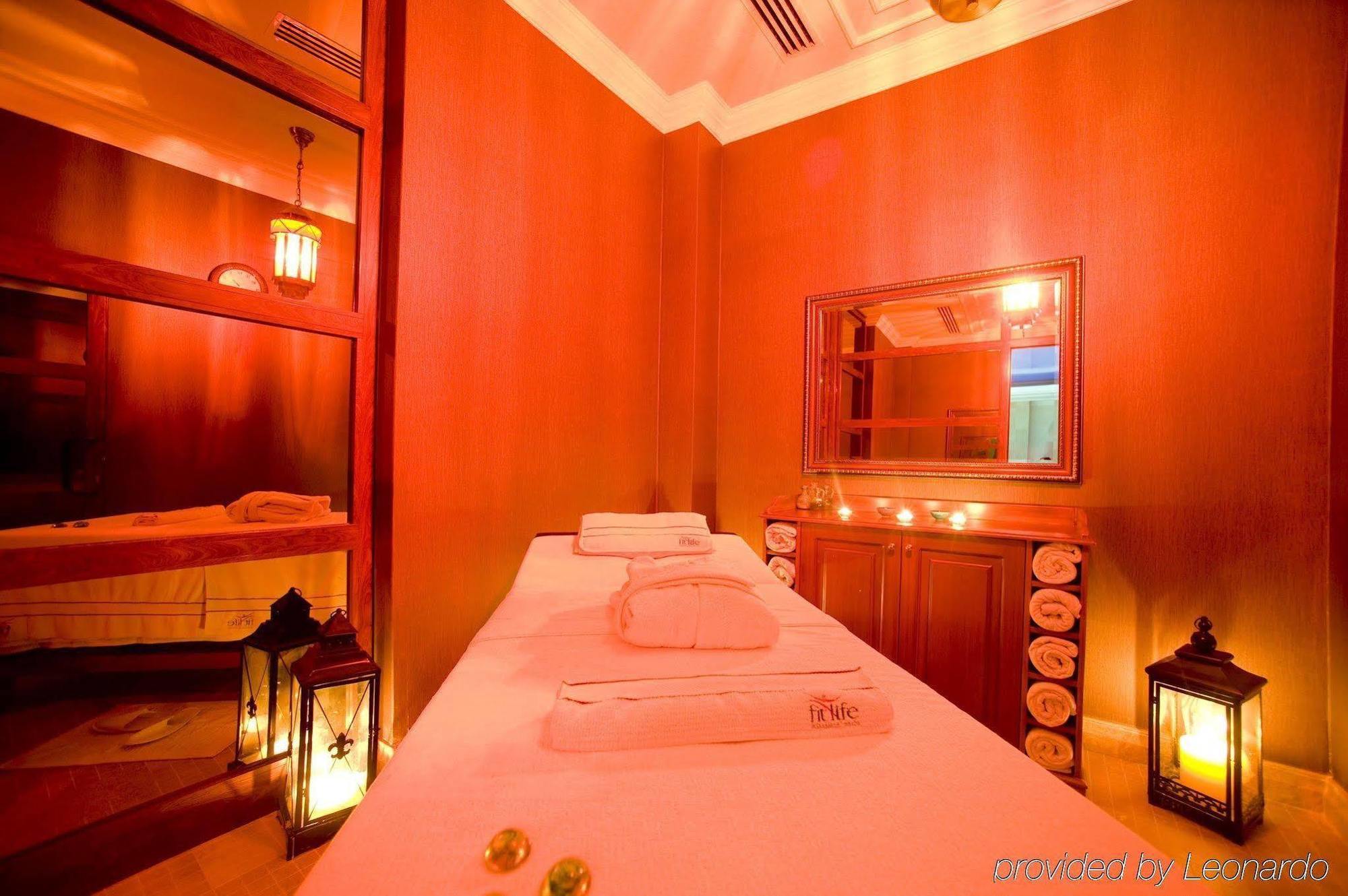 Отель Elite World Comfy Istanbul Taksim Экстерьер фото